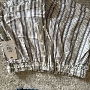Billabong White and Black Striped Women’s Shorts